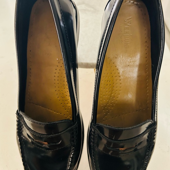 Bass Weejun Classic Black Penny Loafers Loafers - Picture 2 of 4